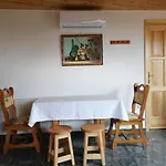 Casa Ninfea Panzio Apartment *