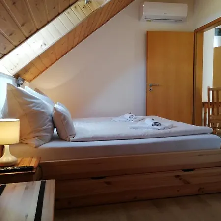 Casa Ninfea Panzio Apartamento *