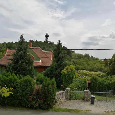 Casa Ninfea Panzio Apartment